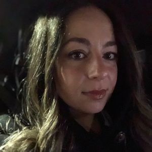 Meet your Posher, Demetra